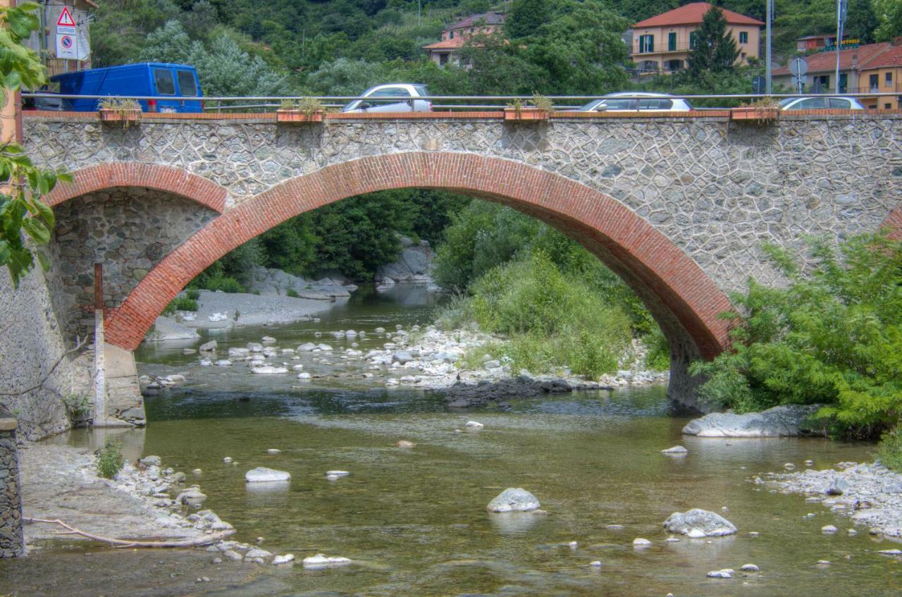 Appartamento In Villa A 5 Km Dal Mare Албисола Супериоре Екстериор снимка